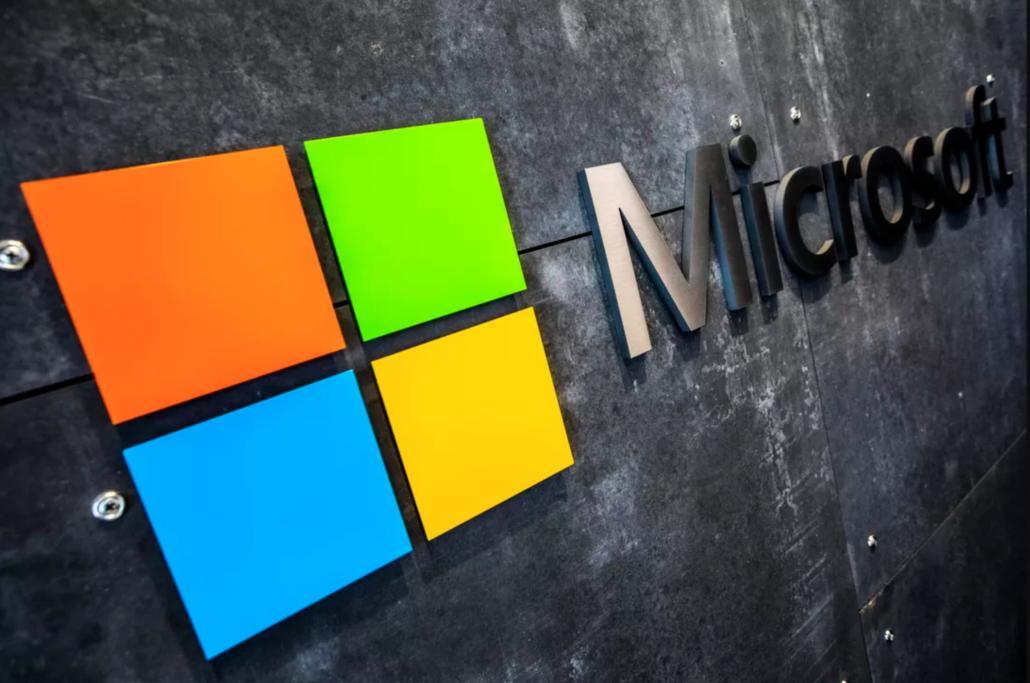 大规模的Microsoft中断阻止了数百万用户访问Office，Outlook和其他服务
